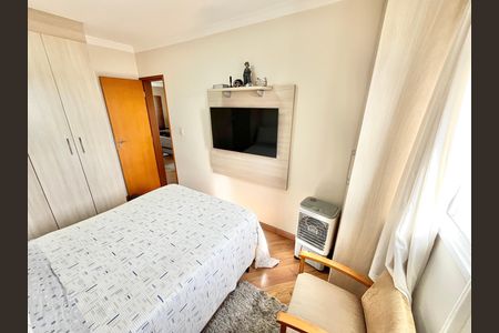 Apartamento à venda com 89m², 3 quartos e 2 vagasQuarto 3 - Suíte