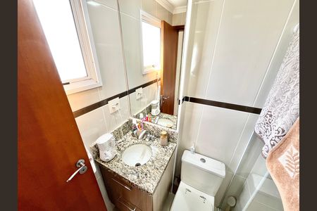 Apartamento à venda com 89m², 3 quartos e 2 vagasBanheiro da Suíte