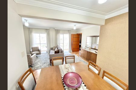 Apartamento à venda com 89m², 3 quartos e 2 vagasSala