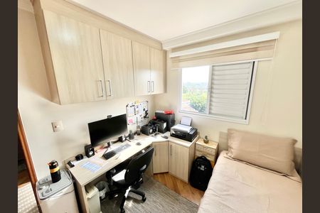 Apartamento à venda com 89m², 3 quartos e 2 vagasQuarto 2