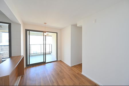 Apartamento para alugar com 62m², 2 quartos e 1 vagaSala