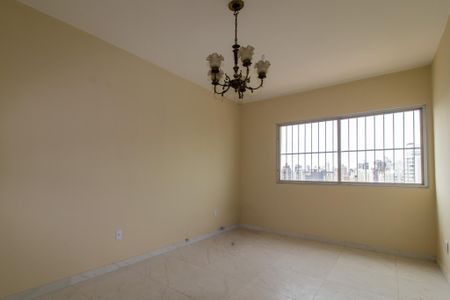 Apartamento para alugar com 100m², 2 quartos e 1 vagaSala