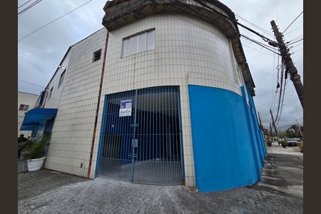 Casa para alugar com 90m², 2 quartos e sem vaga Casa para alugar com 90m², 2 quartos e sem vagaFachada