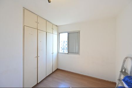 Apartamento à venda com 70m², 3 quartos e 1 vagaQuarto 2