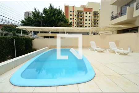 Apartamento à venda com 70m², 3 quartos e 1 vaga Apartamento à venda com 70m², 3 quartos e 1 vagaPiscina