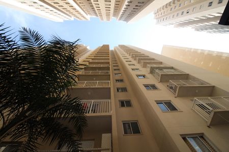 Apartamento à venda com 35m², 2 quartos e sem vaga Apartamento à venda com 35m², 2 quartos e sem vagaFachada do bloco