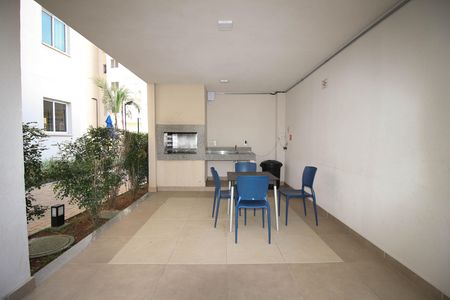 Apartamento à venda com 35m², 2 quartos e sem vaga Apartamento à venda com 35m², 2 quartos e sem vagaÁrea comum - Churrasqueira
