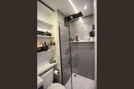 Banheiro de apartamento à venda com 2 quartos, 35m² em Vila Graciosa, São Paulo