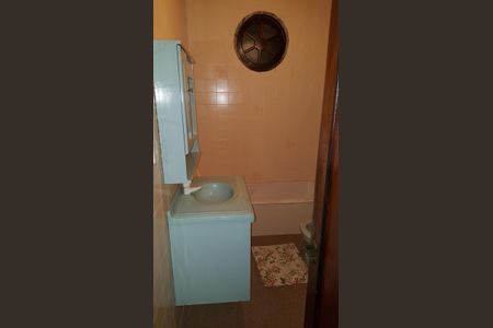 Casa para alugar com 450m², 7 quartos e 1 vaga Casa para alugar com 450m², 7 quartos e 1 vagaBanheiro