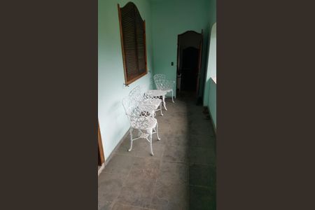 Casa para alugar com 450m², 7 quartos e 1 vaga Casa para alugar com 450m², 7 quartos e 1 vagaVaranda