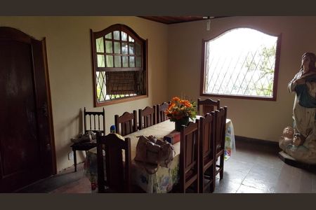 Casa para alugar com 450m², 7 quartos e 1 vaga Casa para alugar com 450m², 7 quartos e 1 vagaSala de Jantar