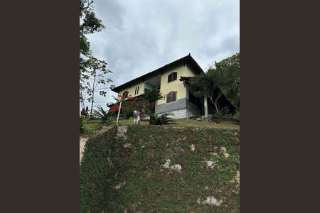 Casa para alugar com 450m², 7 quartos e 1 vaga Casa para alugar com 450m², 7 quartos e 1 vagaFachada