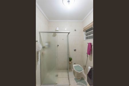 Casa à venda com 242m², 3 quartos e 3 vagasBanheiro da Suíte 1