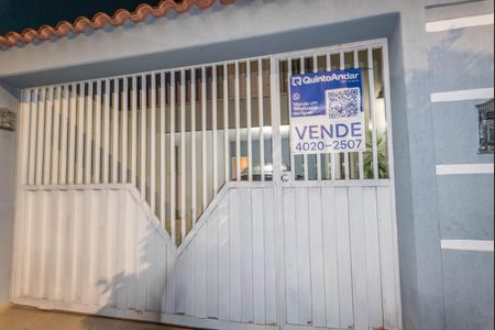 Casa à venda com 242m², 3 quartos e 3 vagasPlaquinha