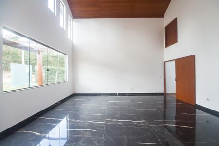 Casa de condomínio à venda com 236m², 3 quartos e 3 vagas Casa de condomínio à venda com 236m², 3 quartos e 3 vagassala