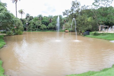 Casa de condomínio à venda com 236m², 3 quartos e 3 vagas Casa de condomínio à venda com 236m², 3 quartos e 3 vagasÁrea comum - clube