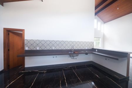 Casa de condomínio à venda com 236m², 3 quartos e 3 vagas Casa de condomínio à venda com 236m², 3 quartos e 3 vagasCozinha