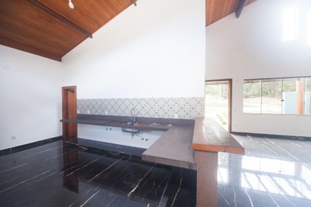 Casa de condomínio à venda com 236m², 3 quartos e 3 vagas Casa de condomínio à venda com 236m², 3 quartos e 3 vagasCozinha