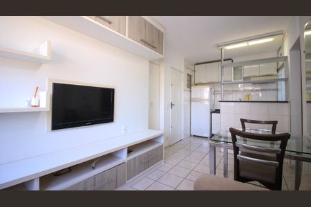 Sala de apartamento para alugar com 2 quartos, 45m² em Cidade Líder, São Paulo