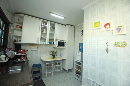 Casa à venda com 120m², 3 quartos e 3 vagas Casa à venda com 120m², 3 quartos e 3 vagasCozinha