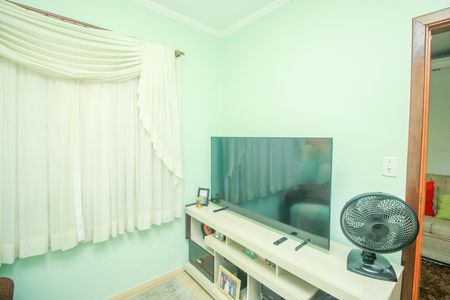 Casa à venda com 120m², 3 quartos e 3 vagas Casa à venda com 120m², 3 quartos e 3 vagasSala de TV