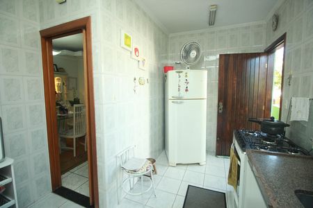 Casa à venda com 120m², 3 quartos e 3 vagas Casa à venda com 120m², 3 quartos e 3 vagasCozinha