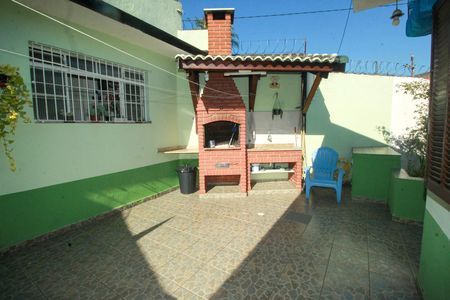 Casa à venda com 120m², 3 quartos e 3 vagas Casa à venda com 120m², 3 quartos e 3 vagasChurrasqueira