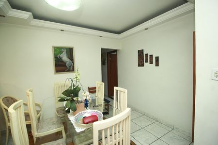 Casa à venda com 120m², 3 quartos e 3 vagas Casa à venda com 120m², 3 quartos e 3 vagasSala de Jantar