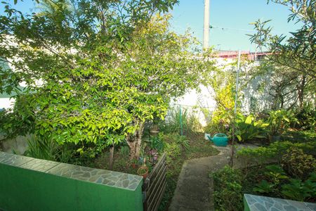 Casa à venda com 120m², 3 quartos e 3 vagas Casa à venda com 120m², 3 quartos e 3 vagasJardim