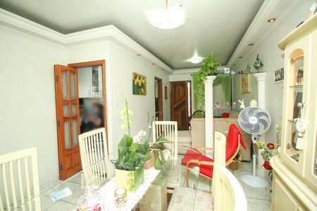 Casa à venda com 120m², 3 quartos e 3 vagas Casa à venda com 120m², 3 quartos e 3 vagasSala de Jantar