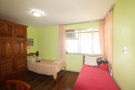 Apartamento para alugar com 178m², 3 quartos e 2 vagas Apartamento para alugar com 178m², 3 quartos e 2 vagasQuarto 2