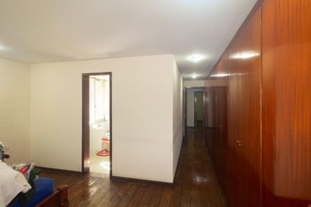 Apartamento para alugar com 178m², 3 quartos e 2 vagas Apartamento para alugar com 178m², 3 quartos e 2 vagasSuíte