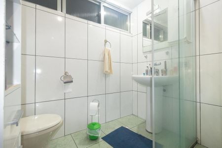 Apartamento para alugar com 178m², 3 quartos e 2 vagas Apartamento para alugar com 178m², 3 quartos e 2 vagasBanheiro Social 1