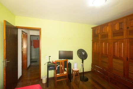 Apartamento para alugar com 178m², 3 quartos e 2 vagas Apartamento para alugar com 178m², 3 quartos e 2 vagasQuarto 2