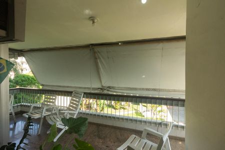 Apartamento para alugar com 178m², 3 quartos e 2 vagas Apartamento para alugar com 178m², 3 quartos e 2 vagasVista da Suíte
