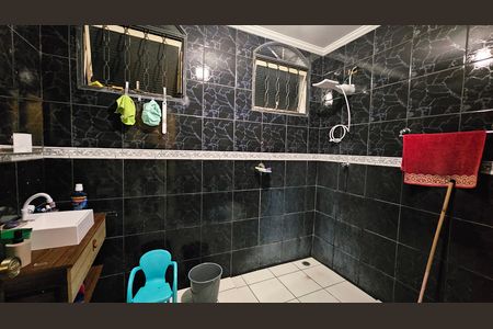 Casa à venda com 227m², 3 quartos e 1 vaga