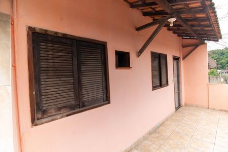 Casa para alugar com 42m², 1 quarto e sem vaga Casa para alugar com 42m², 1 quarto e sem vagaFachada