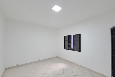 Casa à venda com 160m², 2 quartos e 2 vagas Casa à venda com 160m², 2 quartos e 2 vagasSuíte