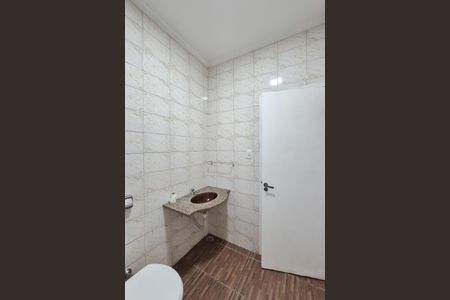 Casa à venda com 160m², 2 quartos e 2 vagas Casa à venda com 160m², 2 quartos e 2 vagasBanheiro Social