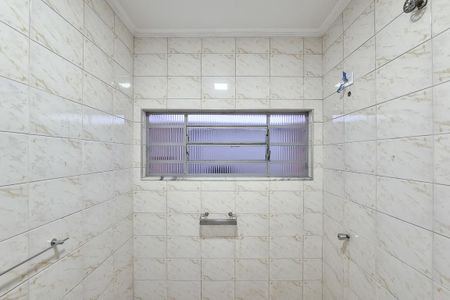 Casa à venda com 160m², 2 quartos e 2 vagas Casa à venda com 160m², 2 quartos e 2 vagasBanheiro Social