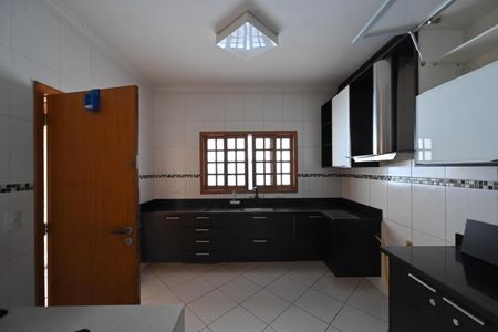 Cozinha de casa à venda com 4 quartos, 176m² em Vila do Bosque, São Paulo