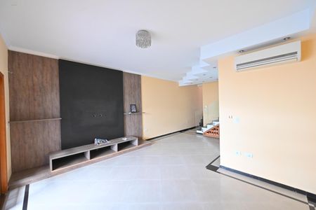 Sala de casa para alugar com 4 quartos, 176m² em Vila do Bosque, São Paulo