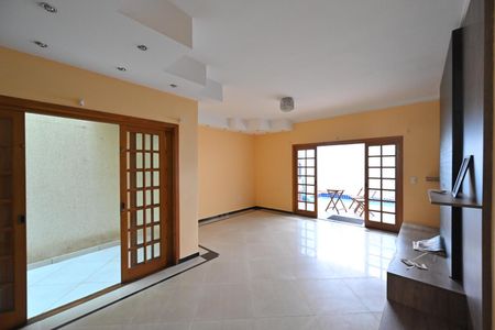 Sala de casa para alugar com 4 quartos, 176m² em Vila do Bosque, São Paulo