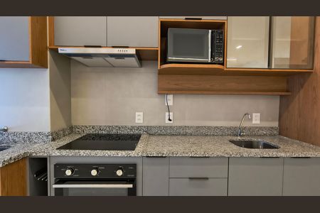 Apartamento para alugar com 84m², 2 quartos e 1 vagaCozinha e Área de Serviço 
