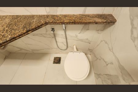 Banheiro de apartamento para alugar com 1 quarto, 40m² em Pituba, Salvador
