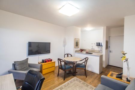 Apartamento à venda com 56m², 1 quarto e 1 vaga Apartamento à venda com 56m², 1 quarto e 1 vagaSala