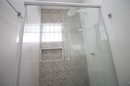 Casa para alugar com 100m², 2 quartos e 1 vaga Casa para alugar com 100m², 2 quartos e 1 vagaBanheiro 2