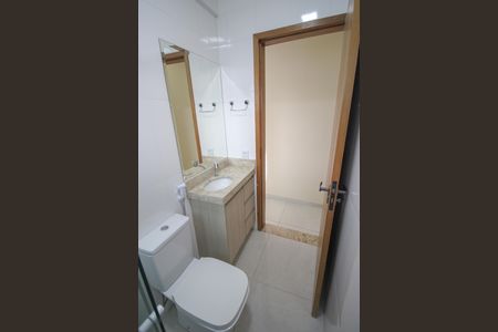 Casa para alugar com 100m², 2 quartos e 1 vaga Casa para alugar com 100m², 2 quartos e 1 vagaBanheiro 1