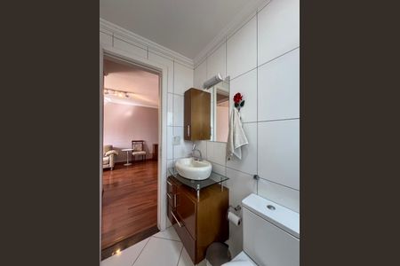 Apartamento para alugar com 60m², 2 quartos e 1 vaga Apartamento para alugar com 60m², 2 quartos e 1 vagaBanheiro
