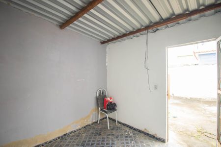 Casa para alugar com 60m², 2 quartos e 1 vaga Casa para alugar com 60m², 2 quartos e 1 vagaQuarto de Serviço